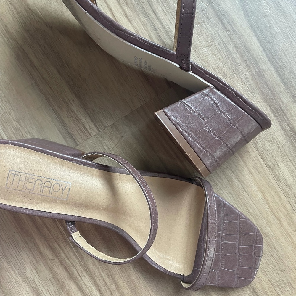 Princess Polly heels